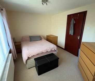 127d Glenkeen Avenue, Greenisland, Carrickfergus, BT38 8ST - Photo 4