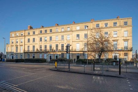 St. Margarets Road, Cheltenham, GL50 - Photo 2