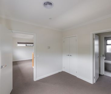 7/13-15 Cabena Crescent, Chadstone VIC 3148 - Townhouse For Rent | ... - Photo 5
