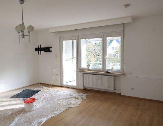 Schöne 3-Zimmer Wohnung in ruhiger Lage mit großem Balkon - Foto 1