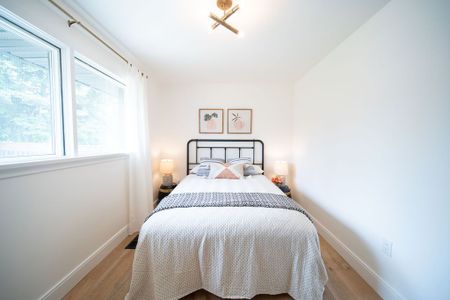 For Lease - 107 Delmar Drive Unit# 1, Hamilton, Ontario - Photo 5