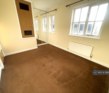 2 bedroom semi-detached house to rent - Photo 1