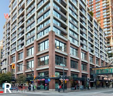 Condo in Downtown Vancouver, BC - Photo 2
