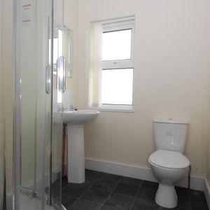 Woodland Road, Flat 4, Plymouth - Photo 3