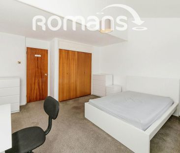 4 bedroom terraced house to rent - Photo 6