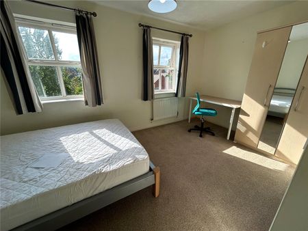 Paxton, Stoke Park - Photo 3