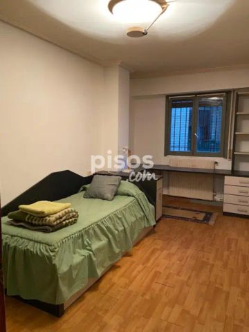 Piso en alquiler en Avenida de Navarra - Photo 3