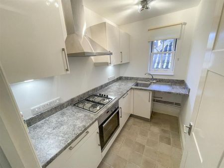 1 bedroom flat to rent - Photo 3