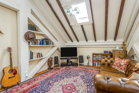 2 bedroom apartment to rent The Vulcan, Gunwharf Quays, PO1 - Photo 2