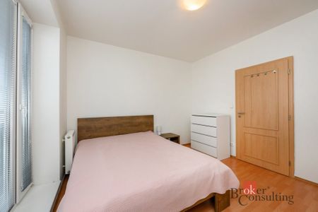 Apartment for rent, 3+kk - 2 bedrooms, 78m - Fotografie 2