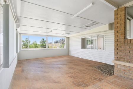 Well Equipped Family Home in a Great Location - Photo 3