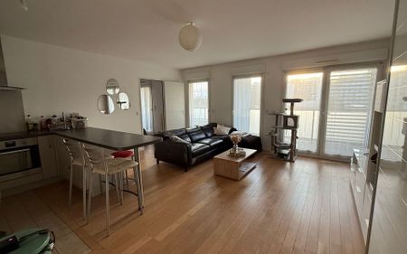 Appartement à louer 2 pièces • 46,70 m2 Joinville-le-Pont - Photo 3