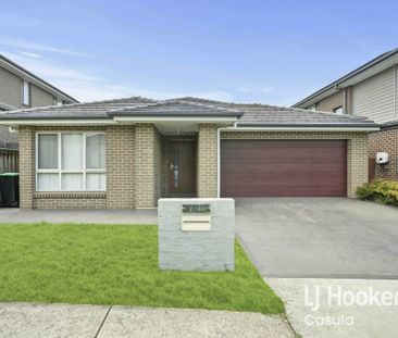 Large Family Home - Photo 1