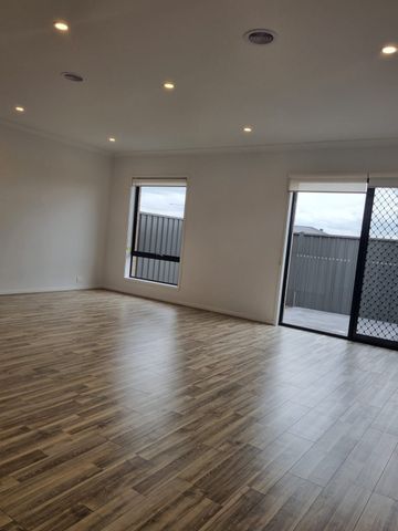 Low Maintenance Living - Photo 3
