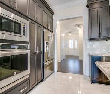 For Lease - 3182 Sunflower Drive, Oakville, Ontario - Photo 1