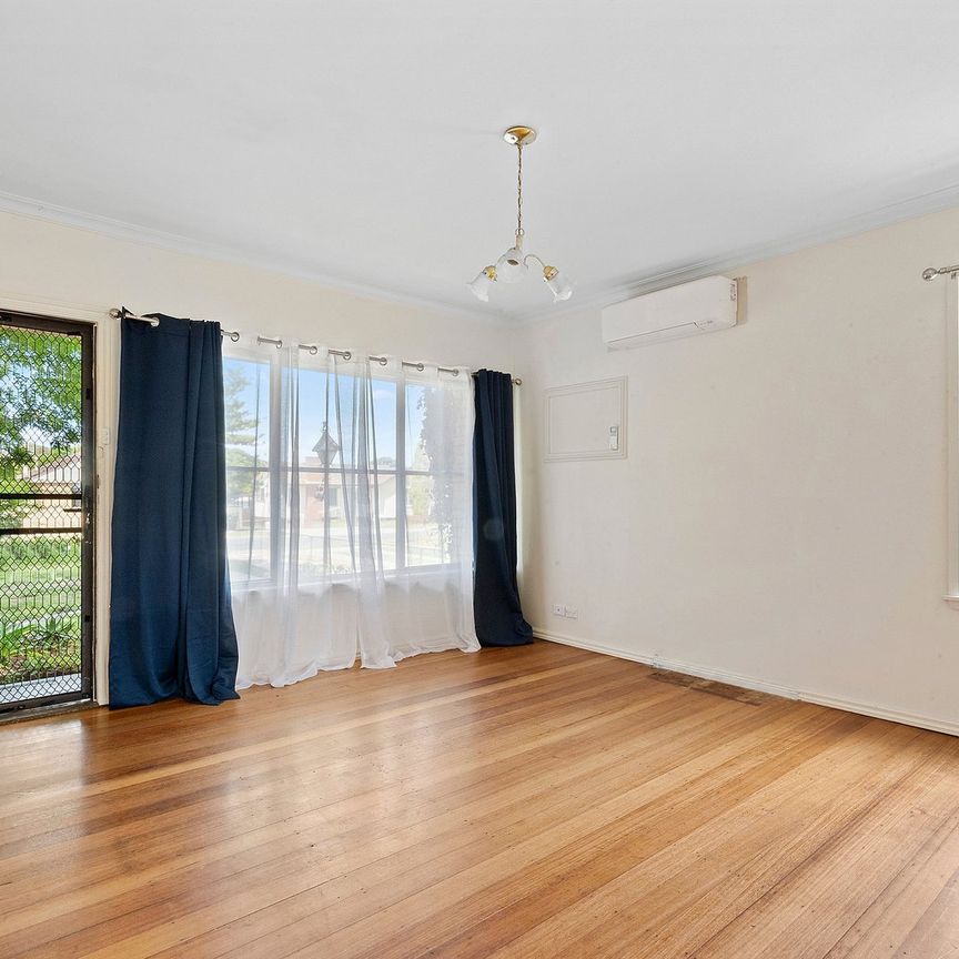 Neat Home in Quiet Location - Photo 1