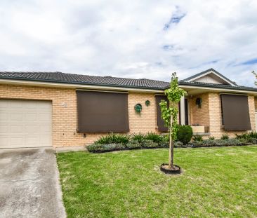 Comfortable & Low-Maintenance Living in a Quiet Location - Photo 6