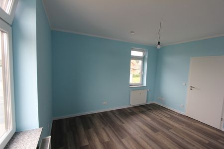 Fachwerkambiente zum Wohlfühlen, top renoviert, mit Arbeitsbereich! - Photo 4