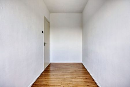 Ruim appartement met 3 slpks in het centrum van Mol ! - Photo 2