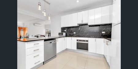 52 Wall Park Avenue Seven Hills - Photo 3