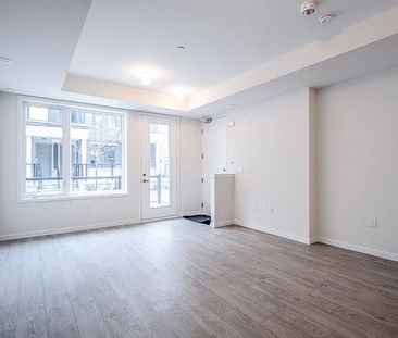 For Lease - 300 Alex Gardner Circle Unit# 61, Aurora, Ontario - Photo 2