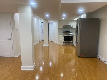 For Lease - 24 Reed Drive, Ajax, Ontario - Photo 3