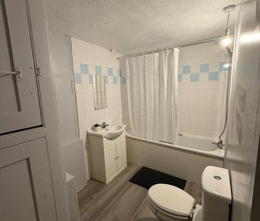 Room in a Shared House, Cranwich Road, N16 - Photo 5