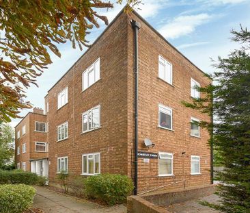 3 bedroom flat to rent - Photo 6