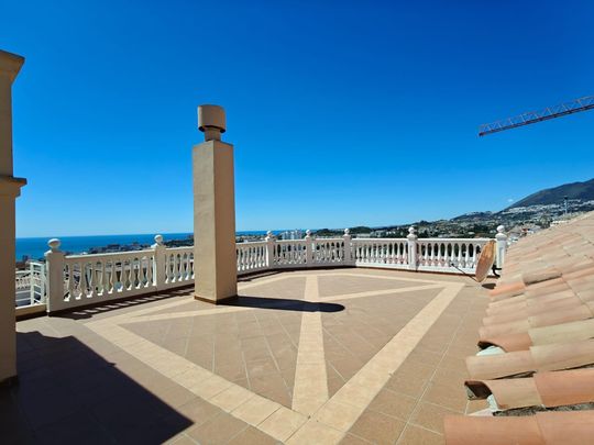 Atico en alquiler en Benalmadena - Photo 1