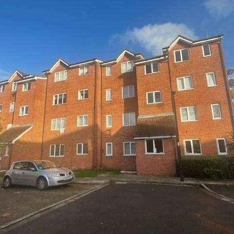 Linnet Close, Edmonton, N9 - Photo 1