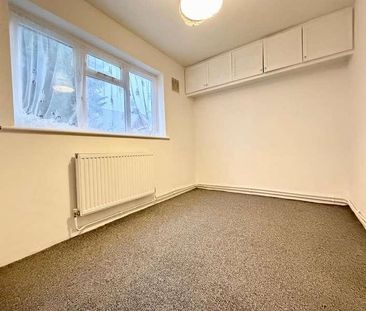 Portland Road, London, SE25 - Photo 2