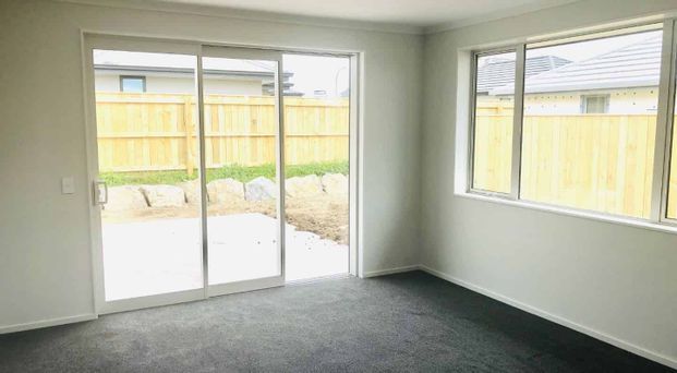 Modern and stylish in The Meadows - Photo 1