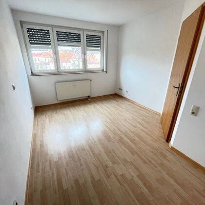 Gemütliche Zweiraumwohnung mit Lift in Zwickau - Photo 2