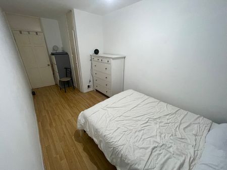 Room in a Shared House, Halyard House, E14 - Photo 3