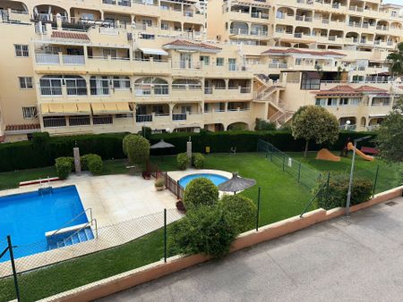 Apartamento de alquiler en Calle Timón, 10, Zona Centro Comercial Torrequebrada - Photo 4