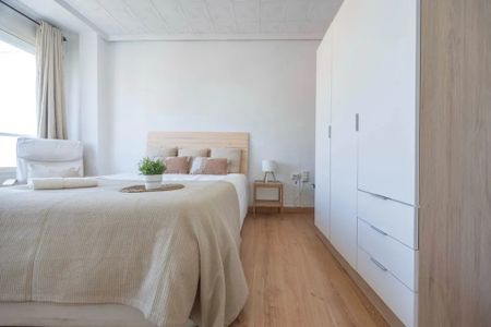 Carrer de Mistral, Valencia, Valencian Community 46020 - Photo 5