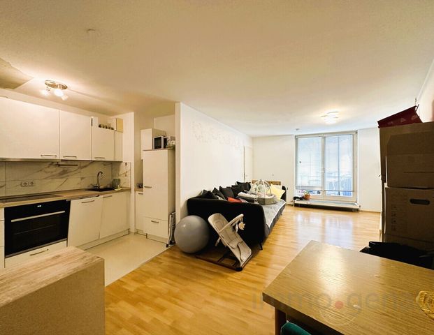 Moderne Zwei-Zimmer-Wohnung mit Einbauküche und Balkon in Hochschulnähe - Photo 1