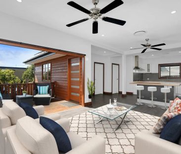 “A Home for Everyone with all the extras” - Photo 4