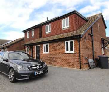 1 bedroom end of terrace house to rent - Photo 3