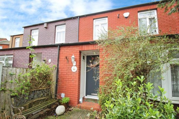 3 bedroom terraced house to rent - Photo 1