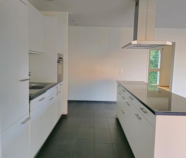 Grosszügige 4.5-Zimmerwohnung in attraktiver Umgebung - Foto 5