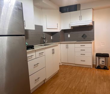 For Lease - 3156 Mccarron Crescent Unit# Basement, Mississauga, Ont... - Photo 3