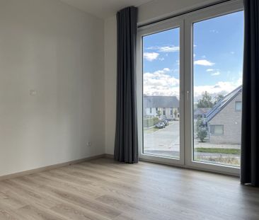Nieuwbouwappartement met twee slaapkamers en garagebox op gunstige ... - Foto 1