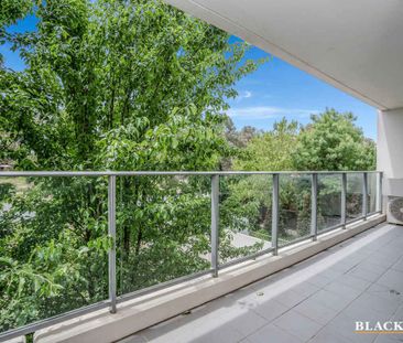 One bedroom plus study Axis apartment - Photo 4