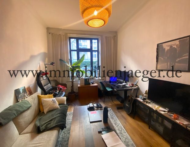 Eppendorf Nähe UKE - Erdgeschoss - Altbau mit Terrasse - mit Stuck, Holzdielen, großer Wohnküche - Photo 1