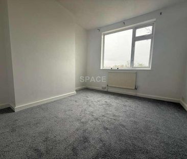 Wokingham Road, Earley, RG6 - Photo 1