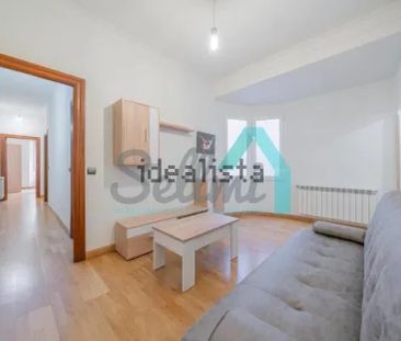 Alquiler de piso en Calle Pérez de Ayala - Photo 2