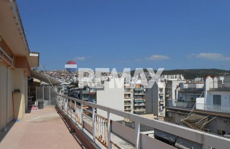 Ρετιρέ Διαμέρισμα 2ΔΣΚ Πλησίον Αχειροποιήτου - Φωτογραφία 2