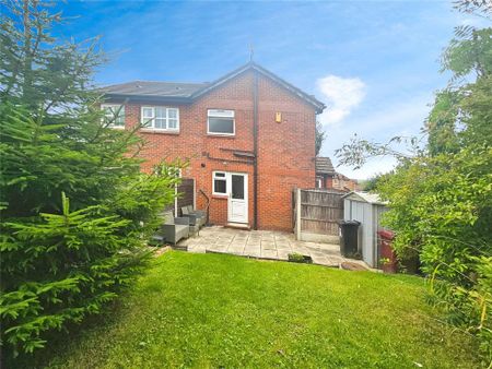 3 bedroom semi-detached house to rent - Photo 5