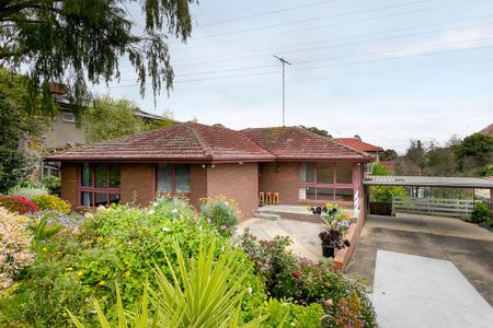 3 Chelmsford Avenue, Templestowe VIC 3106 - Photo 2